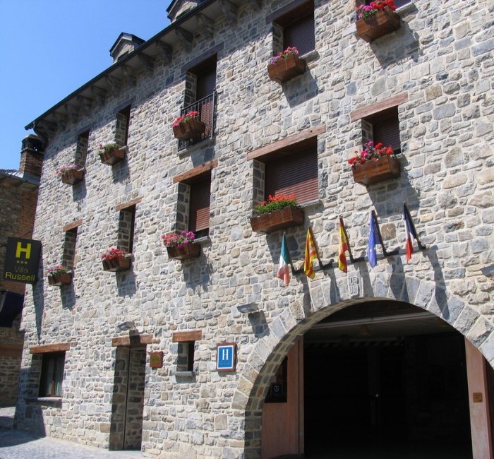  Hotel Villa Russell (Torla)